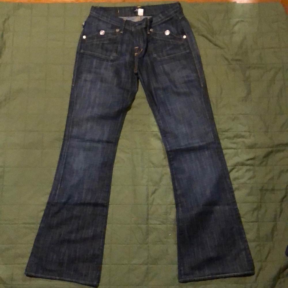 Boot cut jeans women size 28. Rock and Republic.